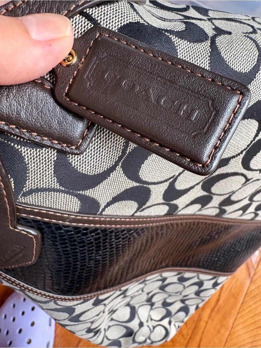 Coach Signature (black) Snakeskin Stripe Saddle Tote F31444 Brown Leather Trim - Picture 12 of 16